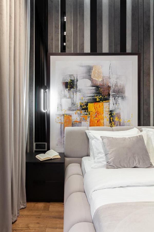 Dream Apartament On Drahomanova Street إلفيف المظهر الخارجي الصورة