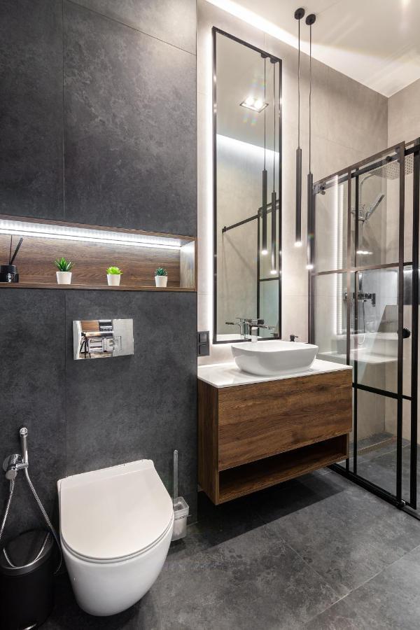 Dream Apartament On Drahomanova Street إلفيف المظهر الخارجي الصورة