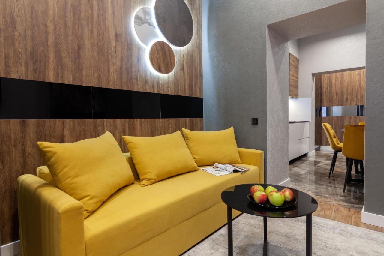 Dream Apartament On Drahomanova Street إلفيف المظهر الخارجي الصورة