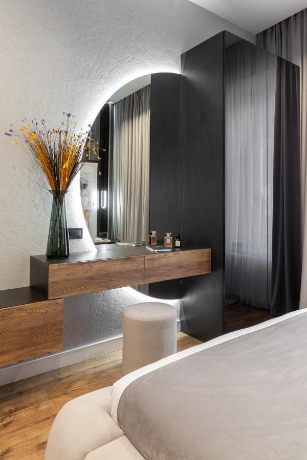 Dream Apartament On Drahomanova Street إلفيف المظهر الخارجي الصورة