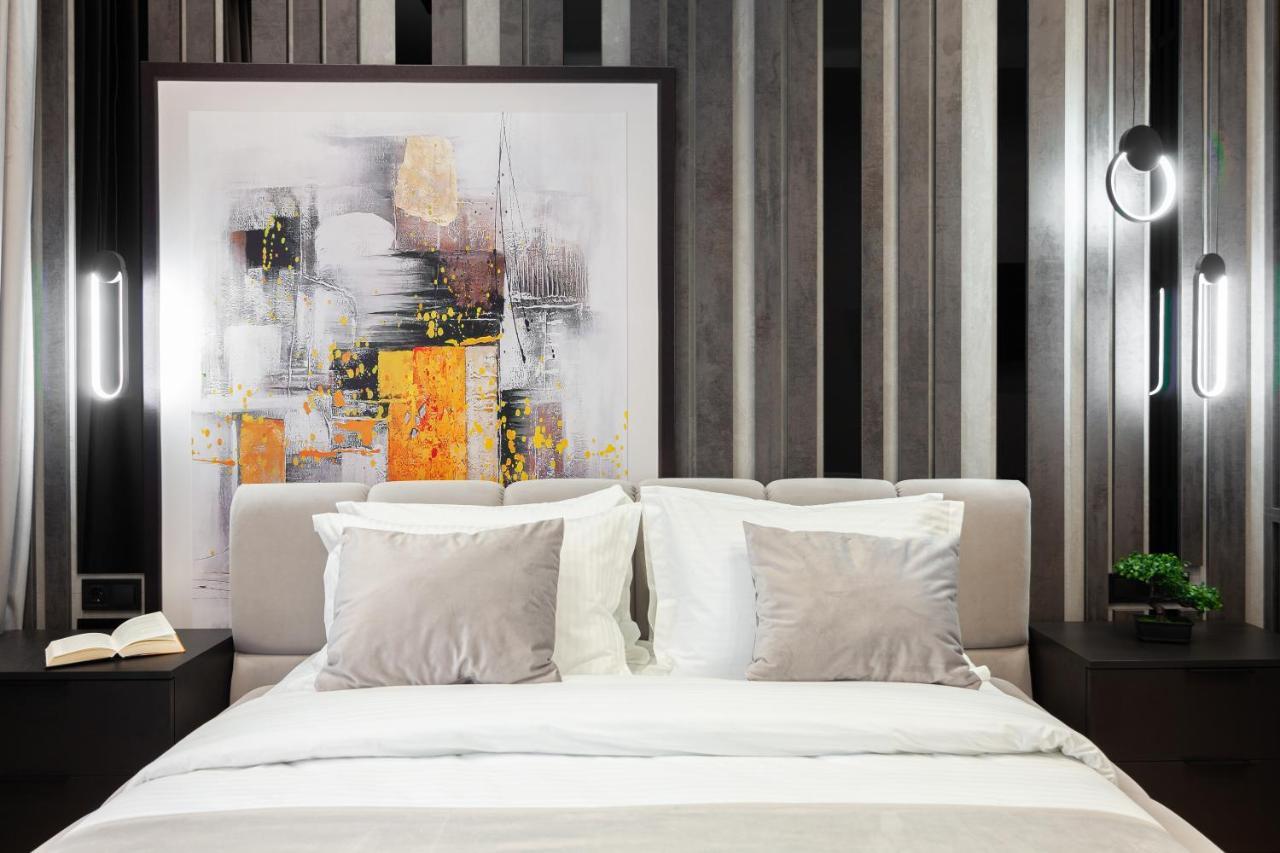Dream Apartament On Drahomanova Street إلفيف المظهر الخارجي الصورة