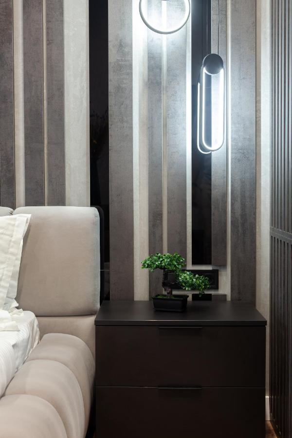 Dream Apartament On Drahomanova Street إلفيف المظهر الخارجي الصورة